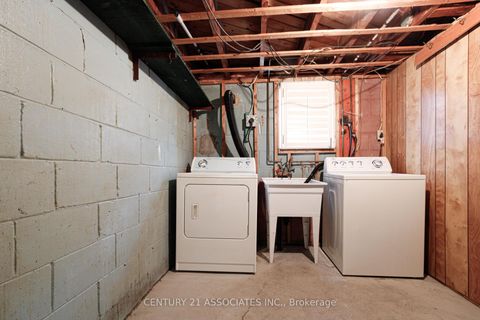 Photo 25 at 421 Lanor Avenue, Alderwood, Toronto