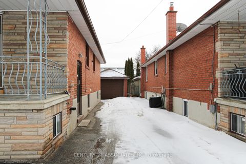 Photo 26 at 421 Lanor Avenue, Alderwood, Toronto