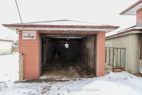 Photo 28 at 421 Lanor Avenue, Alderwood, Toronto