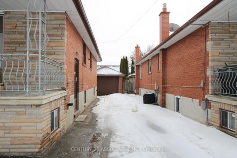 Photo 29 at 421 Lanor Avenue, Alderwood, Toronto