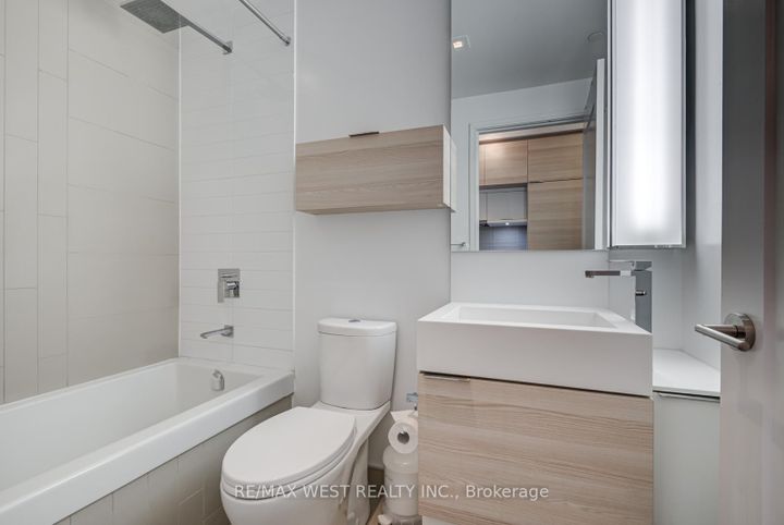 Photo 14 at 1502 - 88 Scott Street, Yonge Corridor, Toronto