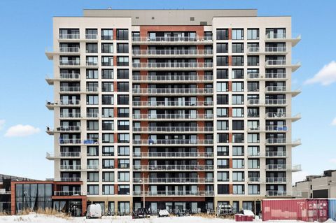 Photo 0 at 933 - 2 David Eyer Road, Rural Richmond Hill, Richmond Hill