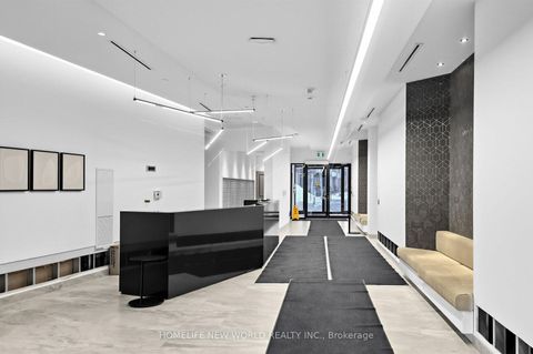 Photo 2 at 933 - 2 David Eyer Road, Rural Richmond Hill, Richmond Hill