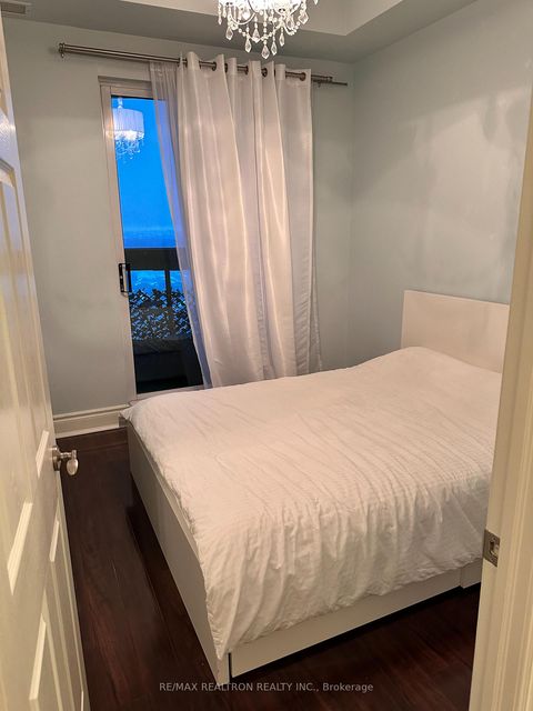 Photo 3 at Uph5 - 23 Lorraine Drive, Willowdale West, Toronto