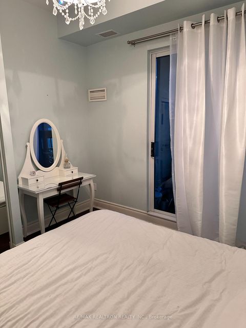 Photo 6 at Uph5 - 23 Lorraine Drive, Willowdale West, Toronto