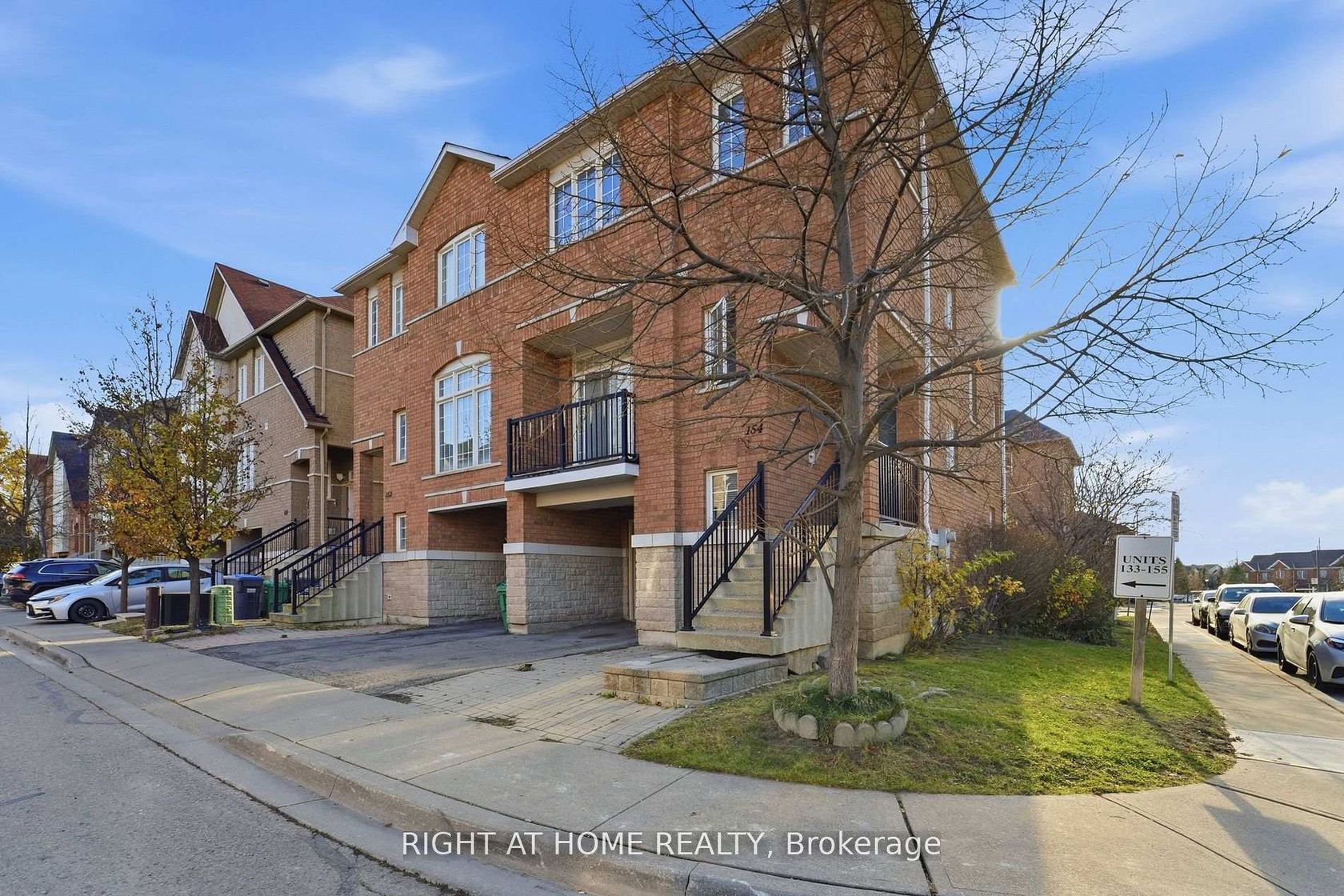 154 - 7155 Magistrate Terrace, Meadowvale Village, Mississauga 
