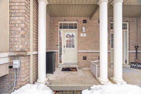 Photo 3 at 8 Poetry Drive, Vellore Village, Vaughan