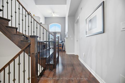 Photo 17 at 8 Poetry Drive, Vellore Village, Vaughan