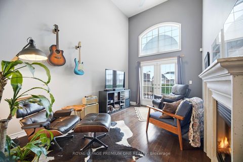 Photo 18 at 8 Poetry Drive, Vellore Village, Vaughan