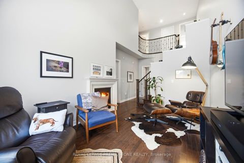 Photo 21 at 8 Poetry Drive, Vellore Village, Vaughan