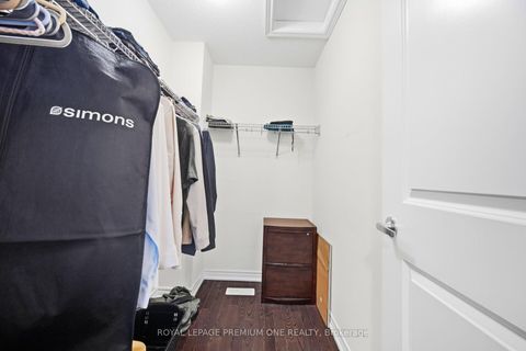 Photo 31 at 8 Poetry Drive, Vellore Village, Vaughan