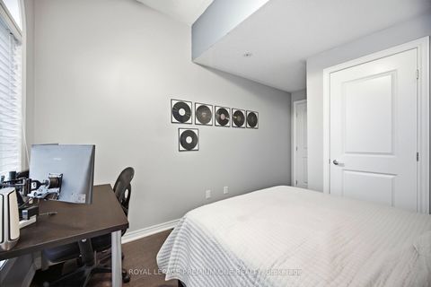 Photo 33 at 8 Poetry Drive, Vellore Village, Vaughan