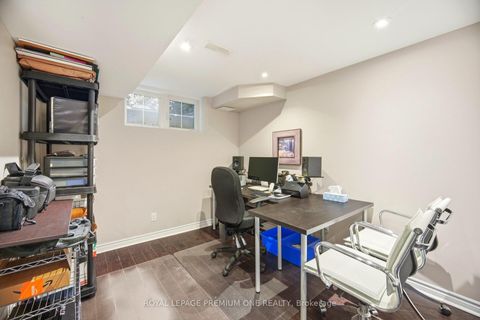 Photo 40 at 8 Poetry Drive, Vellore Village, Vaughan