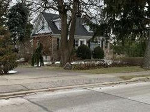 Photo 0 at 16 Anson Avenue, Cliffcrest, Toronto