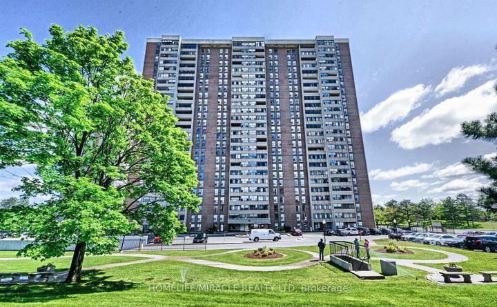 Photo 0 at 2005 - 18 Knightsbridge Road, Queen Street Corridor, Brampton