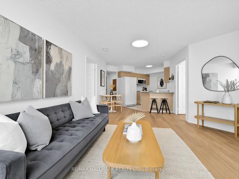 Photo 5 at 211 - 1730 Eglinton Avenue E, Victoria Village, Toronto