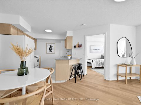 Photo 10 at 211 - 1730 Eglinton Avenue E, Victoria Village, Toronto