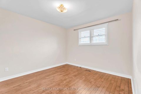 Photo 27 at 89 Batson Drive, Aurora Village, Aurora