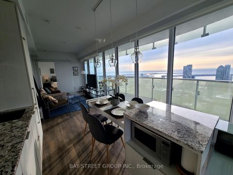 Photo 8 at 5709 - 197 Yonge Street, Yonge Corridor, Toronto