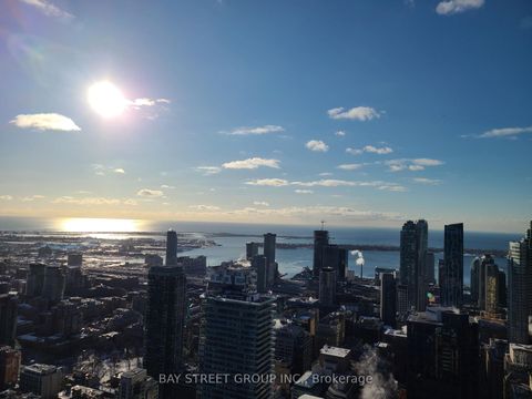 Photo 10 at 5709 - 197 Yonge Street, Yonge Corridor, Toronto