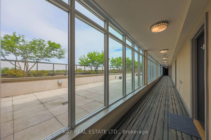 Photo 13 at 612 - 3520 Danforth Avenue, Oakridge, Toronto