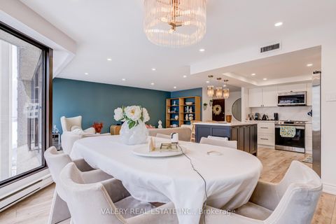 Photo 11 at 1913 - 55 Harbour Square, Waterfront Communities C1, Toronto