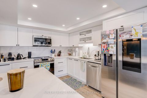 Photo 13 at 1913 - 55 Harbour Square, Waterfront Communities C1, Toronto