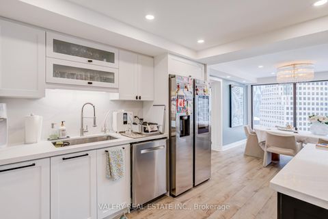 Photo 14 at 1913 - 55 Harbour Square, Waterfront Communities C1, Toronto