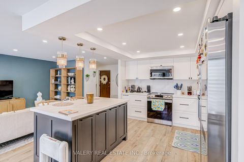 Photo 21 at 1913 - 55 Harbour Square, Waterfront Communities C1, Toronto