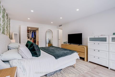 Photo 28 at 1913 - 55 Harbour Square, Waterfront Communities C1, Toronto