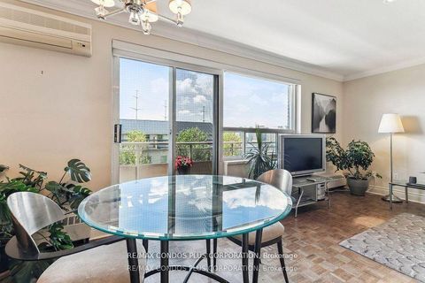 Photo 6 at 409 - 71 Jonesville Crescent, Don Mills, Toronto