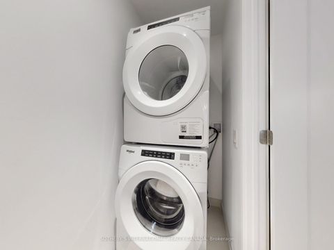 Photo 30 at 515 - 155 Merchants', Waterfront Communities C8, Toronto