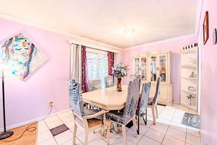 Photo 23 at 70 Somerset Drive, Heart Lake West, Brampton