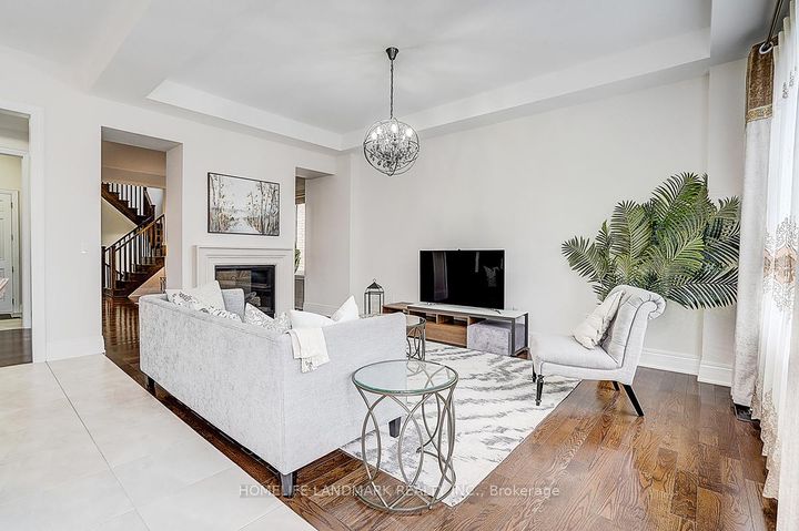 Photo 3 at 17 Horse Rake Road, Patterson, Vaughan