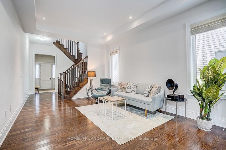 Photo 8 at 17 Horse Rake Road, Patterson, Vaughan