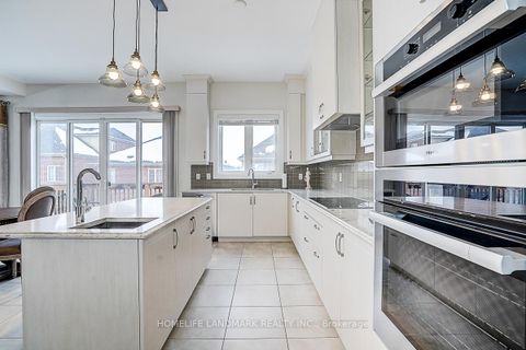 Photo 17 at 17 Horse Rake Road, Patterson, Vaughan