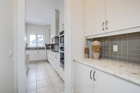 Photo 20 at 17 Horse Rake Road, Patterson, Vaughan