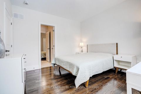 Photo 32 at 17 Horse Rake Road, Patterson, Vaughan