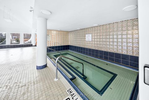 Photo 37 at 2002 - 5 CONCORDE Place, Don Mills, Toronto