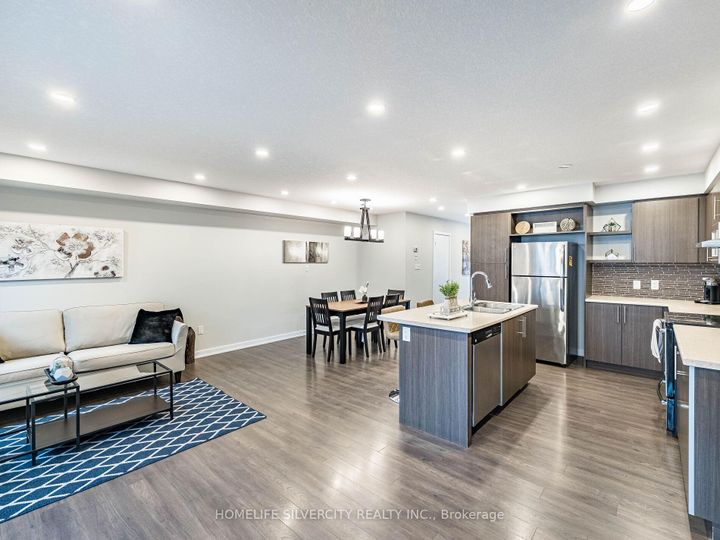 Photo 9 at 98 Crafter Crescent, Stoney Creek Mountain, Hamilton