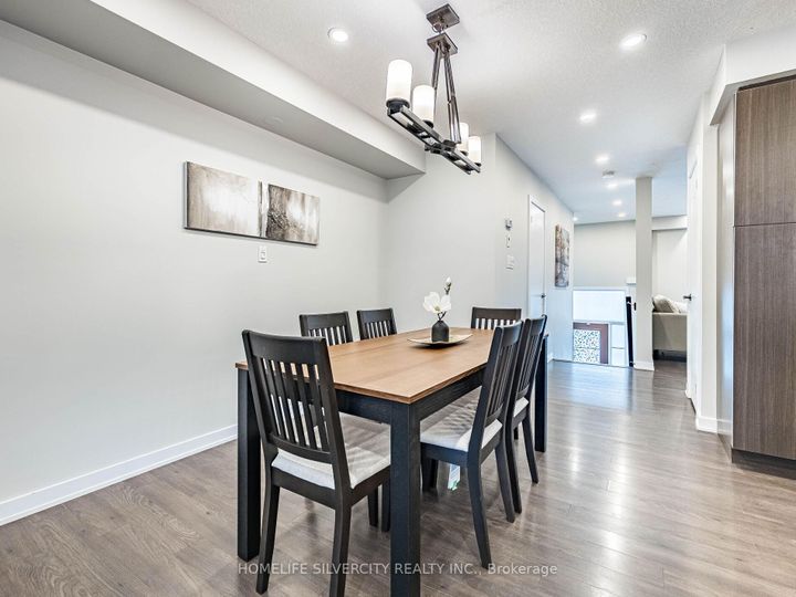 Photo 11 at 98 Crafter Crescent, Stoney Creek Mountain, Hamilton