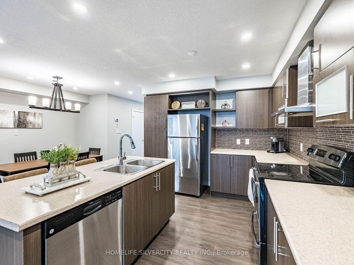 Photo 17 at 98 Crafter Crescent, Stoney Creek Mountain, Hamilton