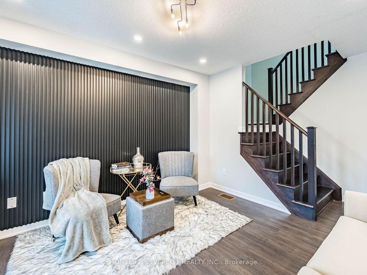 Photo 23 at 98 Crafter Crescent, Stoney Creek Mountain, Hamilton