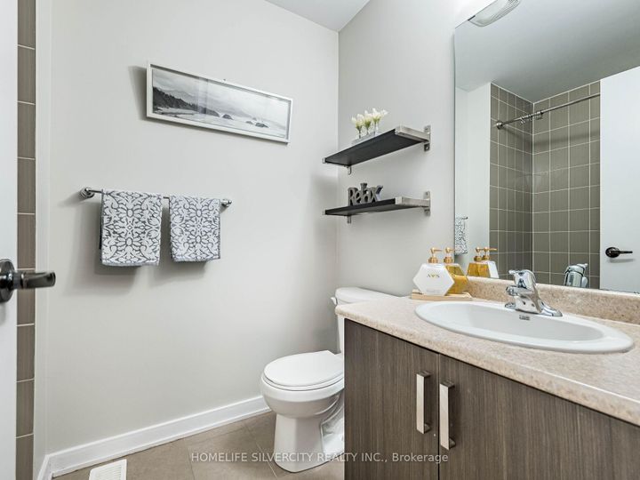 Photo 40 at 98 Crafter Crescent, Stoney Creek Mountain, Hamilton