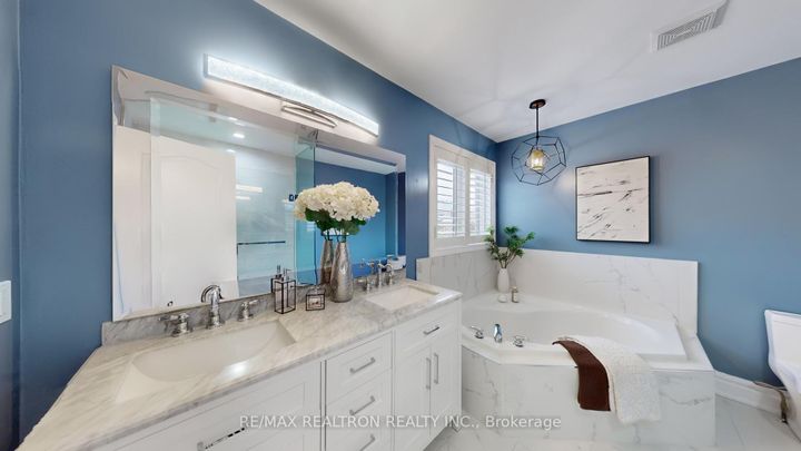 Photo 29 at 275 Sunset Beach Road, Oak Ridges Lake Wilcox, Richmond Hill