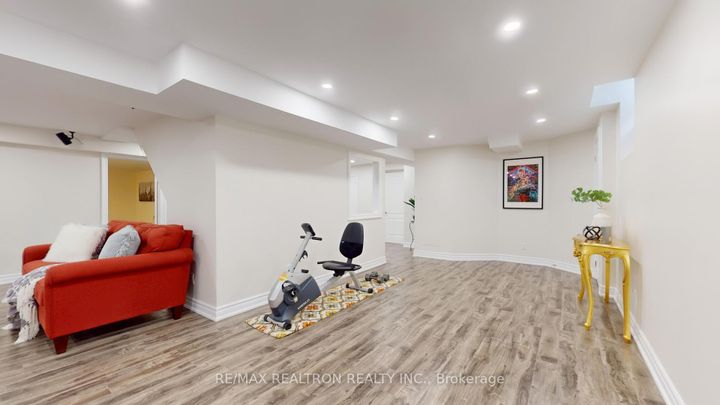 Photo 44 at 275 Sunset Beach Road, Oak Ridges Lake Wilcox, Richmond Hill