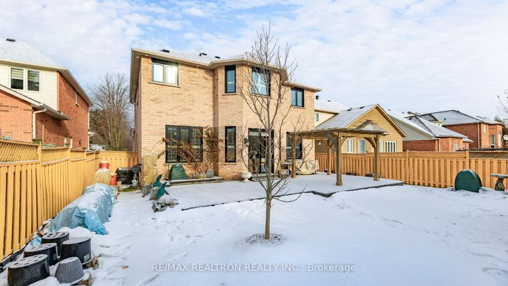 Photo 47 at 275 Sunset Beach Road, Oak Ridges Lake Wilcox, Richmond Hill
