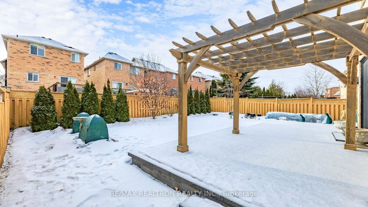 Photo 49 at 275 Sunset Beach Road, Oak Ridges Lake Wilcox, Richmond Hill