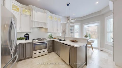 Photo 12 at 275 Sunset Beach Road, Oak Ridges Lake Wilcox, Richmond Hill