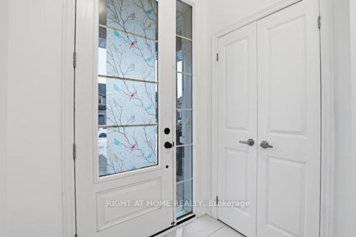 Photo 5 at 1366 Farmstead Drive, FO Ford, Milton